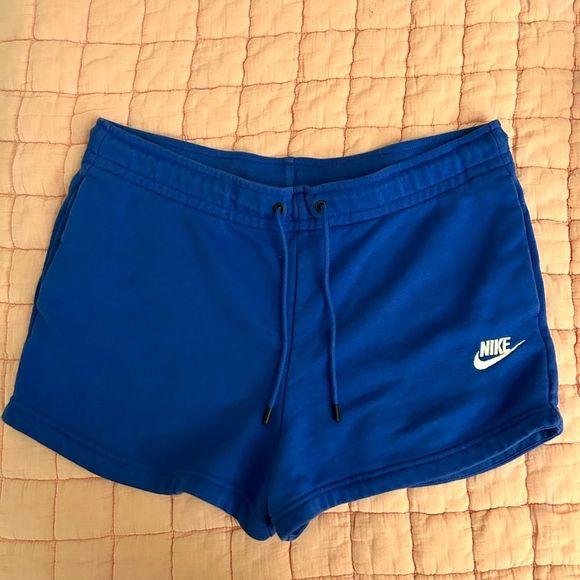 cheap nike womens shorts